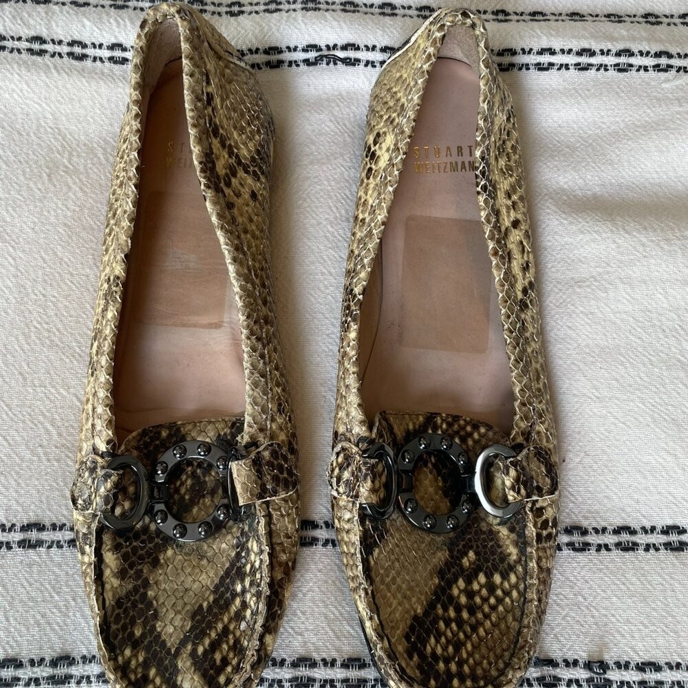Stuart Weitzman Crocodile flats | Women's size 7